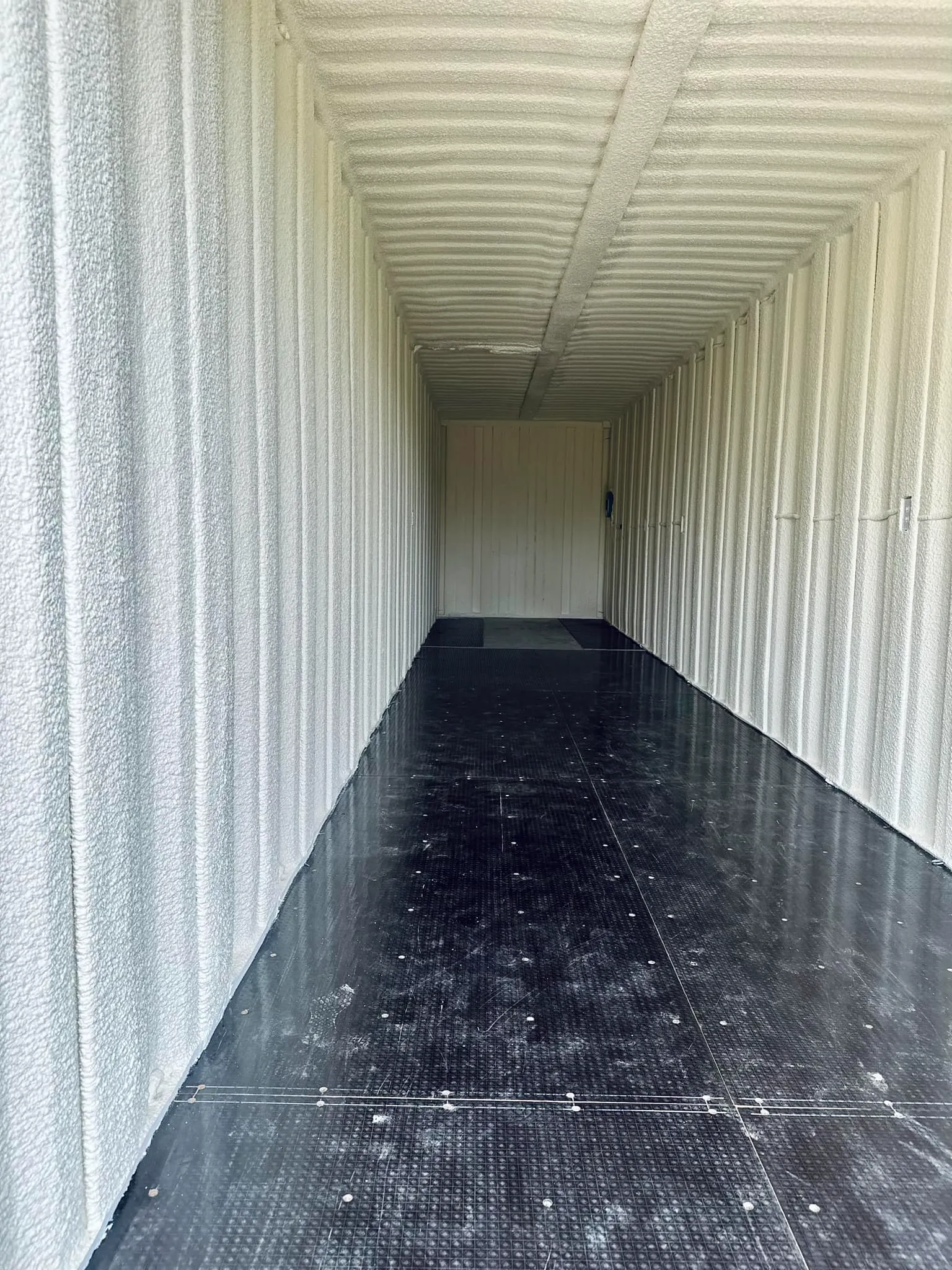 Closed‑Cell Spray Foam | LMC Insulation